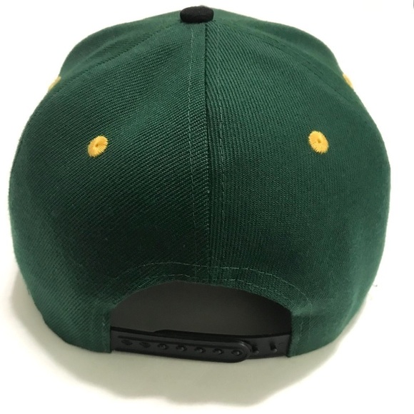 Loki Gold 3D Emblem Flat Rim Hat Green SnapBack Baseball Cap OSFM NEW - Picture 3 of 8